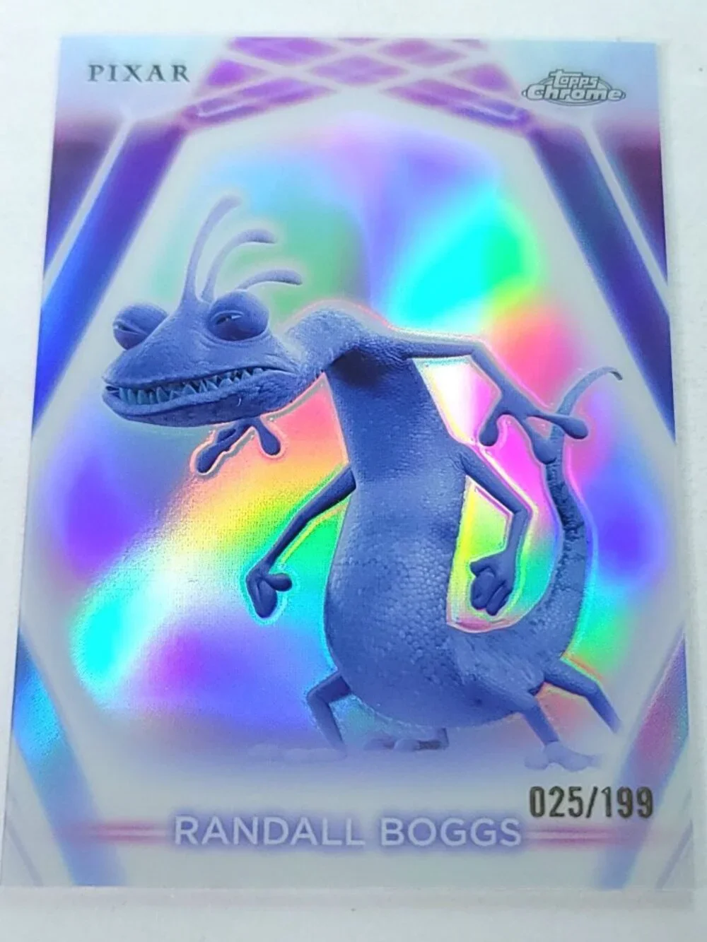 Randall Boggs Topps 2026 Disney Neon Holo Chrome Refractor Limited 025/199 CNE
